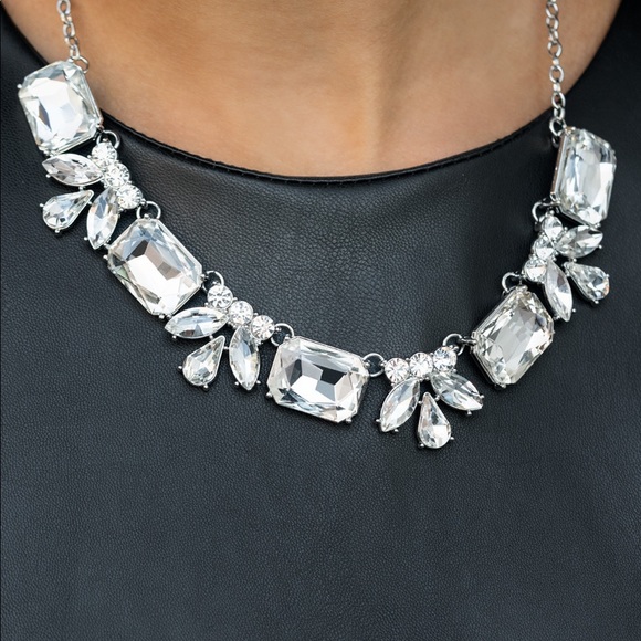 Paparazzi Spring Collection - Picture 2 of 5